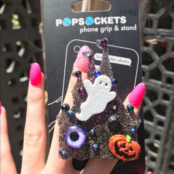 Disney Accessories - 👻 Ghostly Ghouls Halloween custom popsocket 👻